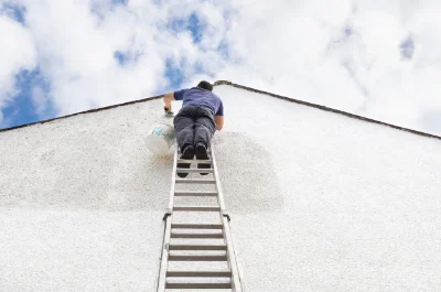 Peinture extérieure à Gond-Pontouvre — façades et ravalement